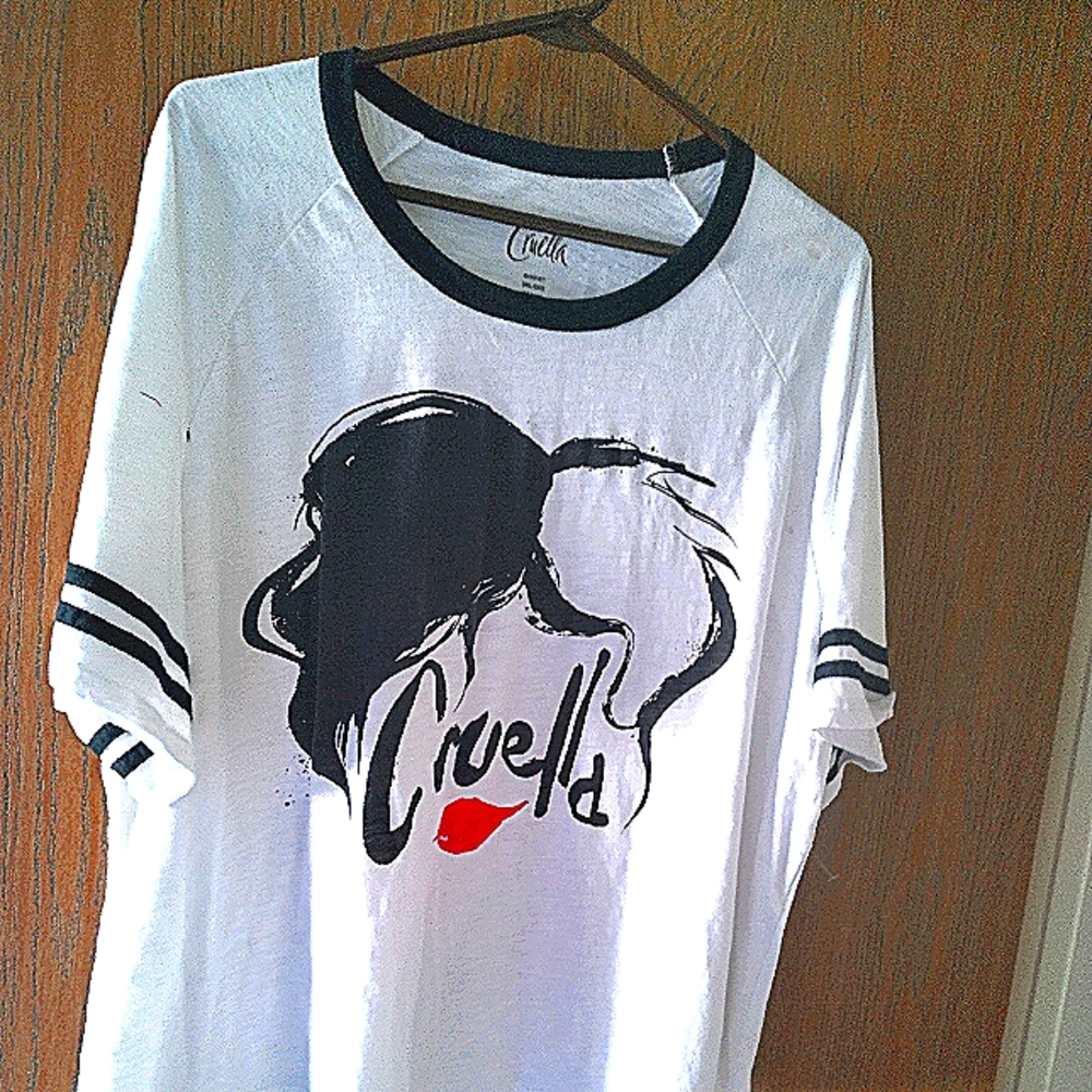 Cruella DeVille "The movie" T shirt